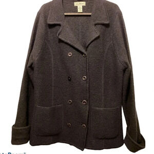 Vintage L.L. Bean Navy 100  percent Wool Blazer